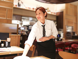 株式会社 JIN DIN ROU 求人