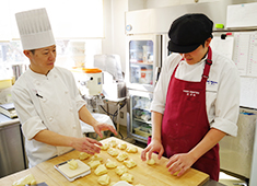 学校法人 平岡学園（平岡調理・製菓専門学校 製菓衛生師科／平岡調理・製菓専門学校 調理師科） 求人 
