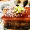泡盛で煮込んでトロトロ！沖縄で欠かせない豚肉を使った郷土料理「ラフテー」