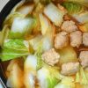 白菜レシピ／鶏団子と白菜の生姜スープ