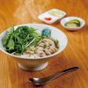 新鮮野菜と天然水で一から手づくり。健康にも嬉しい本格生麺フォー。［大阪 本町］