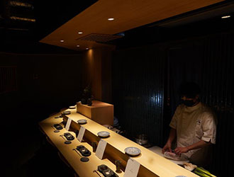 「会員制複合店（焼肉・寿司・鰻・焼き鳥・BAR）」他／ 株式会社 Miso soup 求人