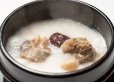 韓国料理専門店ソウルコムタン（株式会社仙令平庄） 求人 コムタン・ソルロンタンは、韓国の人気定番料理です。