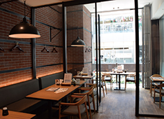 仙台ステーションオイスターバー 求人 仙台にいながら東京水準の勤務環境・福利厚生。安心の上場企業で健康的に腰を据えて働きませんか？