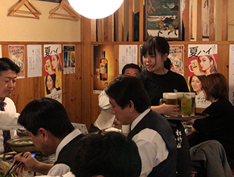 旨い肴・炭火焼　しずる 求人