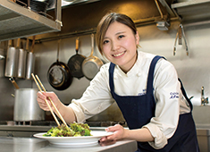 NOTTI VAGO（ノッティーヴァゴ）」「MY DINING葡萄蔵」／株式会社グランデポンテ 求人 将来自分のお店を持ちたい！という高い意欲で働く若いスタッフも！お互いを高められるお店にしましょう☆