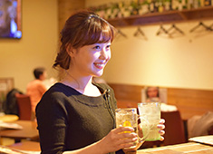 株式会社　安部自動車／「Bistro Bonten(ビストロボンテン)」「梵天食堂」「ぼんてん漁港」 求人 とにかく人が明るく優しい職場です。本部との垣根が無く、意見の通りやすい環境なので、納得しながら働く事ができますよ。