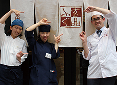 株式会社グリーンランド 求人 スタッフも笑顔で働けるお店作りをしてまいります。