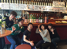 シマウマ酒店／株式会社サティスファクション 求人 皆仲が良く、チームワークも抜群です。あなたも当店で働きませんか？