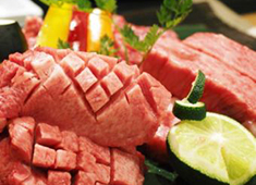 「五臓六腑」 求人 鮮度にこだわった「肉メニュー」。牛たんしゃぶしゃぶや、新鮮だからこそ提供出来る「肉の刺身」も自慢です！