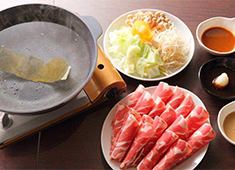 ラムしゃぶ北の風 求人 看板メニューの「ラムしゃぶ」のクオリティーは守りつつも、新しいメニューを取り入れていきたいと思います。