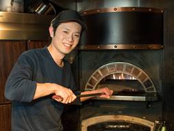 株式会社フューチャーコラボレーション 求人  料理人として、サービスマンとして、成長できるように会社もしっかりとサポート致します。