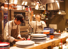 EVER BREW株式会社（BUTCHERS REPUBLIC SENDAI） 求人 月給21万円～50万円の間で前職給与以上保証&「月給35万円」など、ご希望の給与を面接時に申告して頂くこともOK。