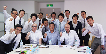 YOKOHAMA KUSHIKOBO GROUP／株式会社 横浜串工房 求人