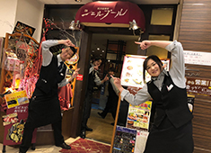 シェルブール仙台店（スマイルホテル国分町内）／株式会社ホスピタリティオペレーションズ 求人 和やかなスタッフが多いので、すぐに馴染んで頂ける環境です。仕事は徐々に覚えて頂ければ結構ですのでご安心ください。