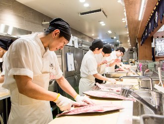 株式会社はなまる 求人 店舗での仕込みをおこなっているので、調理の経験もしっかりと活かすことができます。