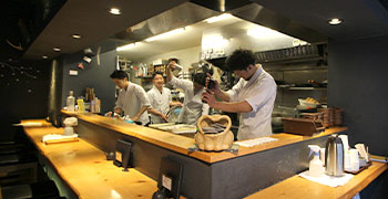 「神田 居酒屋 こころ」「飯田橋 喝采」「渋谷 三心」／株式会社 Grant 求人