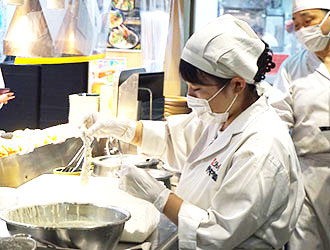 「築地食堂 源ちゃん」「讃岐うどん 伊吹や製麺」／株式会社 サイプレス 求人