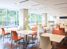 エームサービス株式会社※エームサービス株式会社CRS事業部-9942 求人 お客様の反応もダイレクトに感じられ、モチベーションの高さに繋がります。