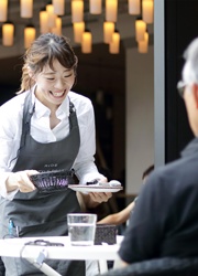 株式会社バルニバービインターフェイス【東証グロース上場企業】 求人