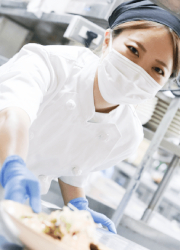 株式会社フラット・フィールド・オペレーションズ 温浴施設内レストラン事業部 求人